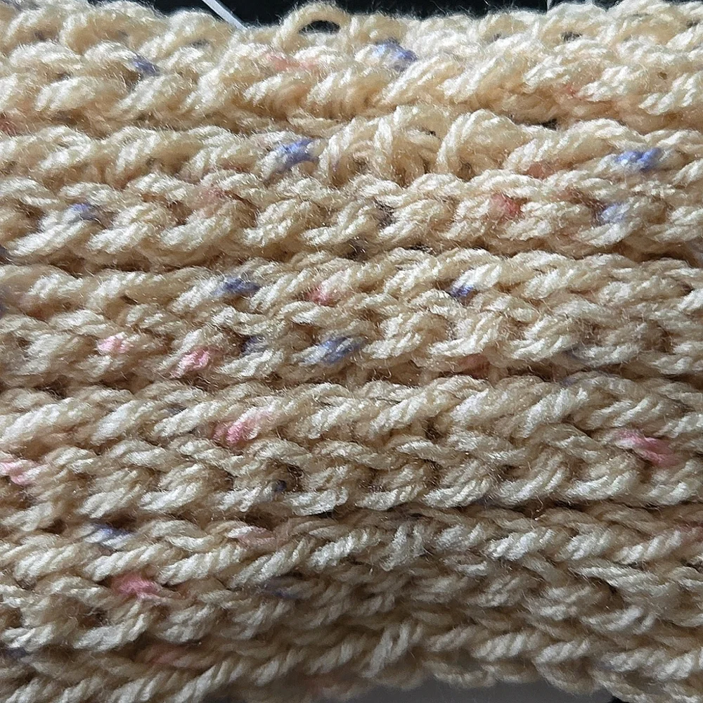 Handmade Knit Turban Headband - Picture 4 of 5